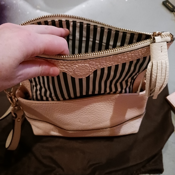 Kate Spade purse - Picture 4 of 4